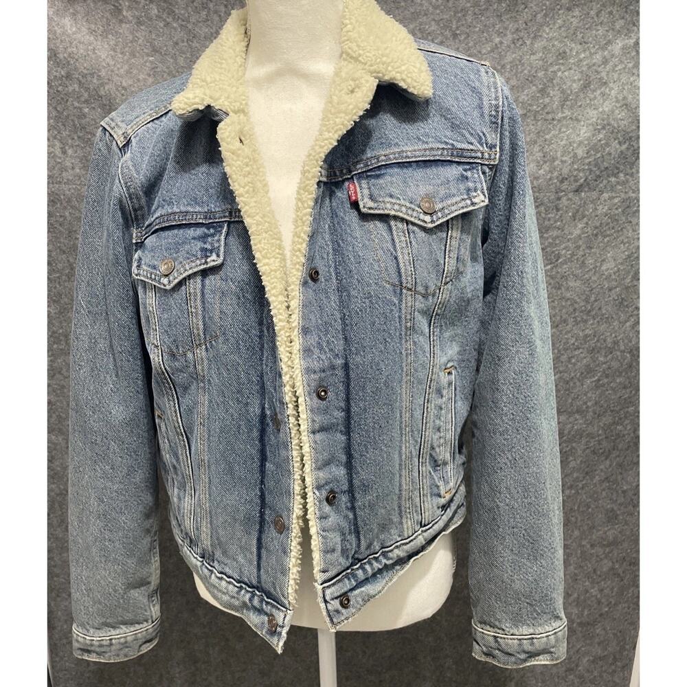 LEVI STRAUSS & CO DENIM JEAN TRUCKER JACKET SIZE L SHERPA LINED Med WASH NWT